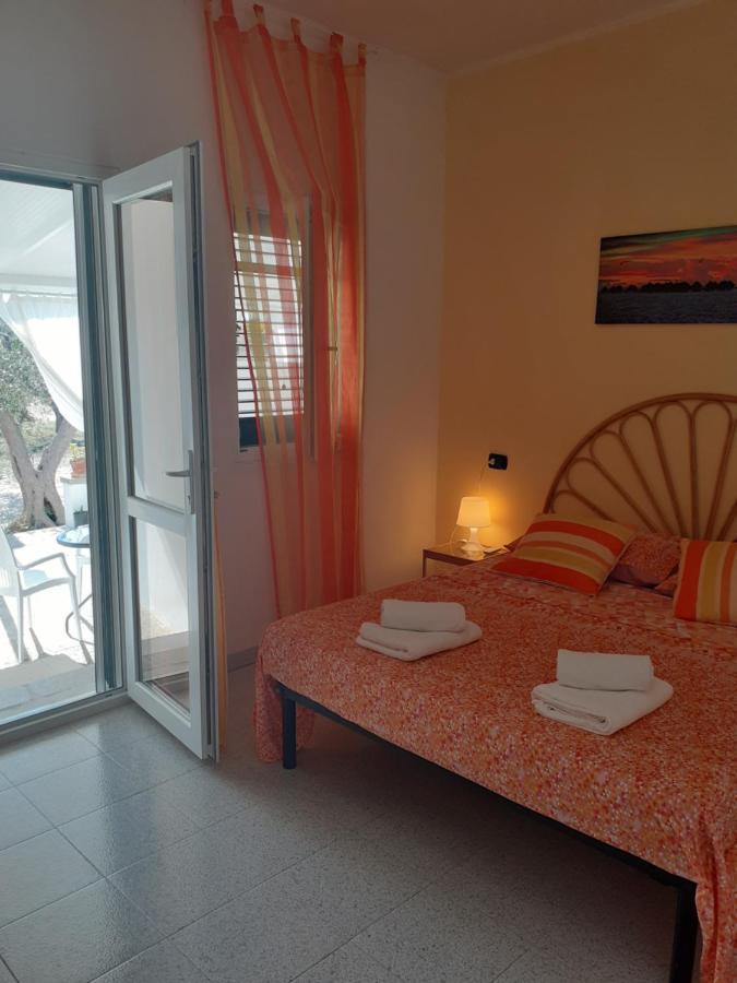 Casa Vacanza Fiorella Torre dell'Orso Exteriör bild