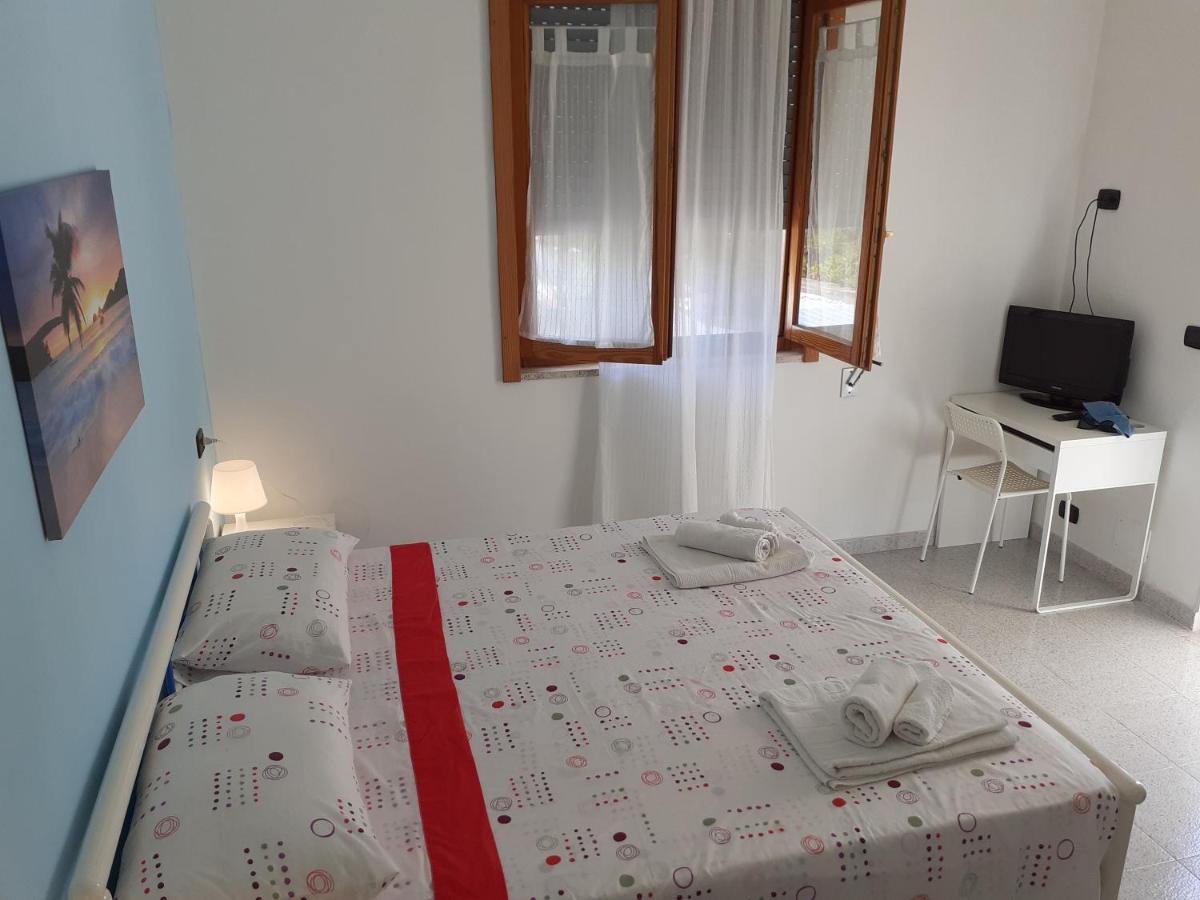 Casa Vacanza Fiorella Torre dell'Orso Exteriör bild