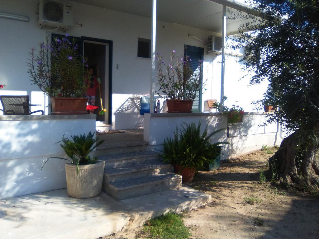 Casa Vacanza Fiorella Torre dell'Orso Exteriör bild