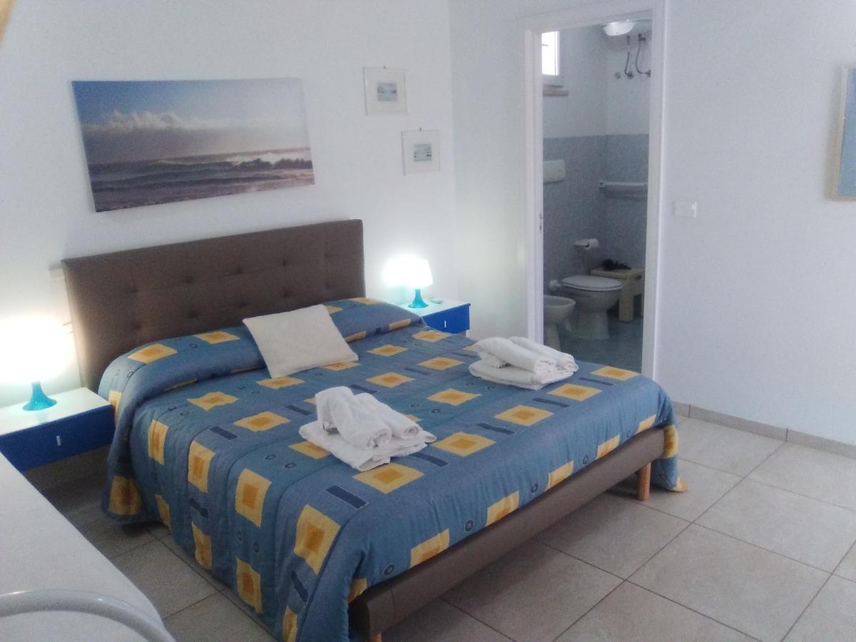 Casa Vacanza Fiorella Torre dell'Orso Exteriör bild