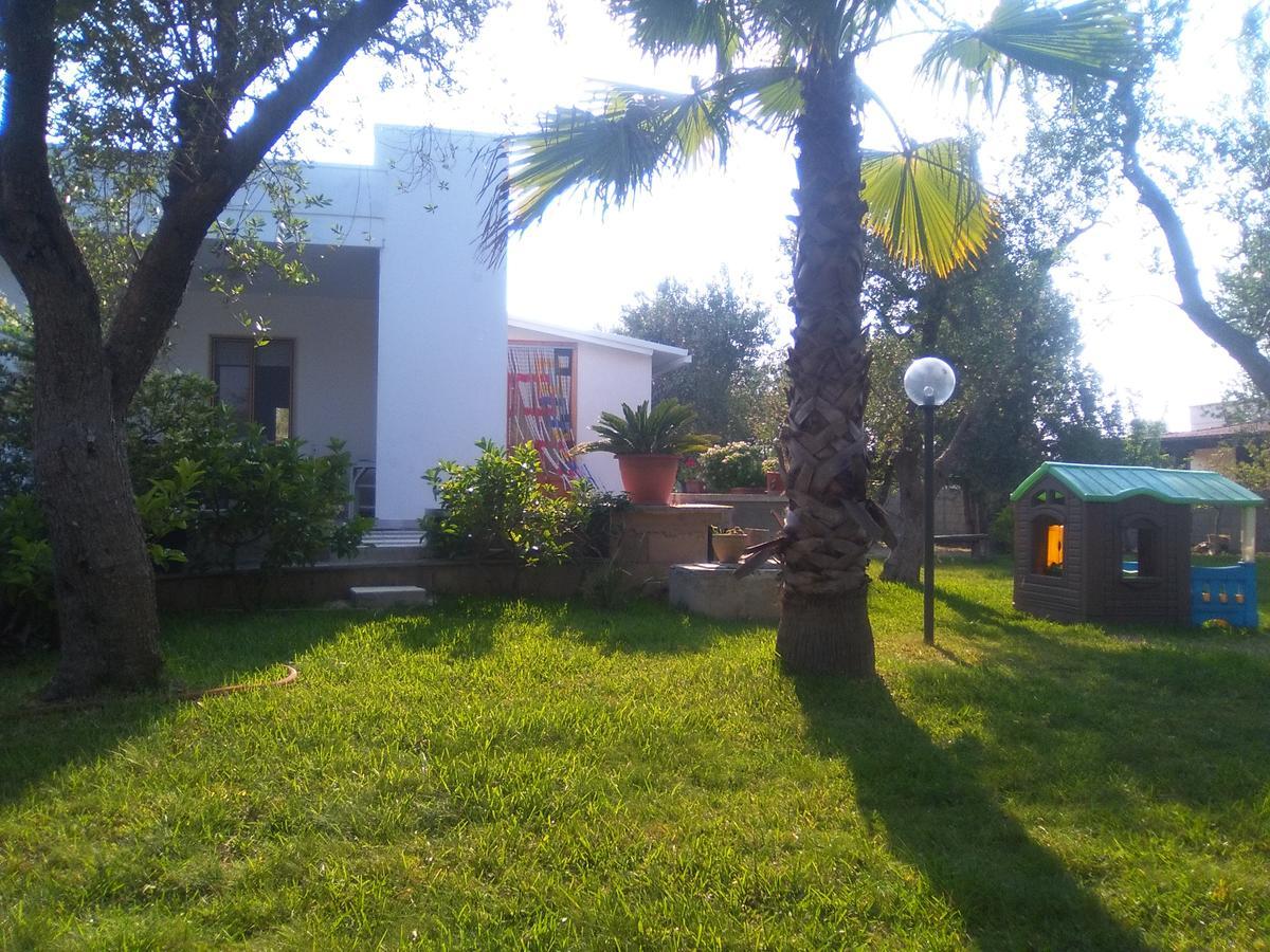 Casa Vacanza Fiorella Torre dell'Orso Exteriör bild